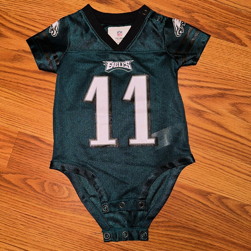 Philadelphia Eagles One Piece size 0-3 Months